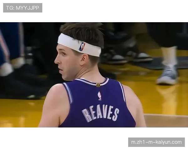 里夫斯末节接管比赛 湖人残阵4分险胜76人稳住阵脚